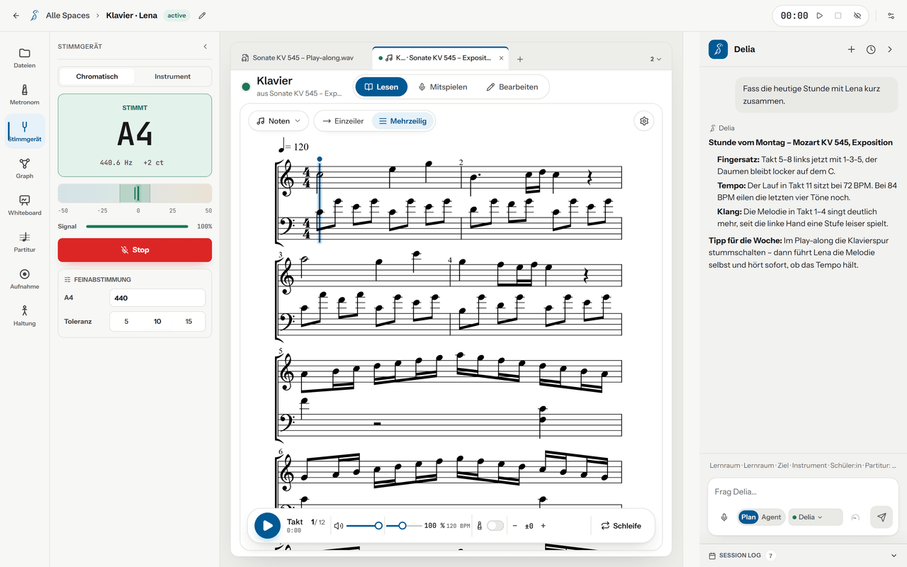 The Soundara window with the tuner open in the tool sidebar: chromatic mode, the note A4 at 440.6 Hz and +2 cents marked as in tune, a cent meter, the input signal and the A4 reference and tolerance. The piano score fills the middle, and Delia’s chat is docked on the right.
